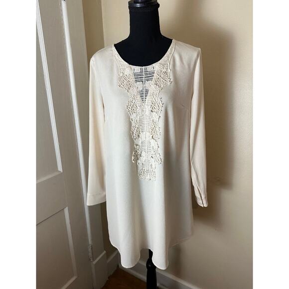 ASTR the Label Long Sleeve Lace Accent Shift Dress in Cream Size Small - Picture 1 of 5